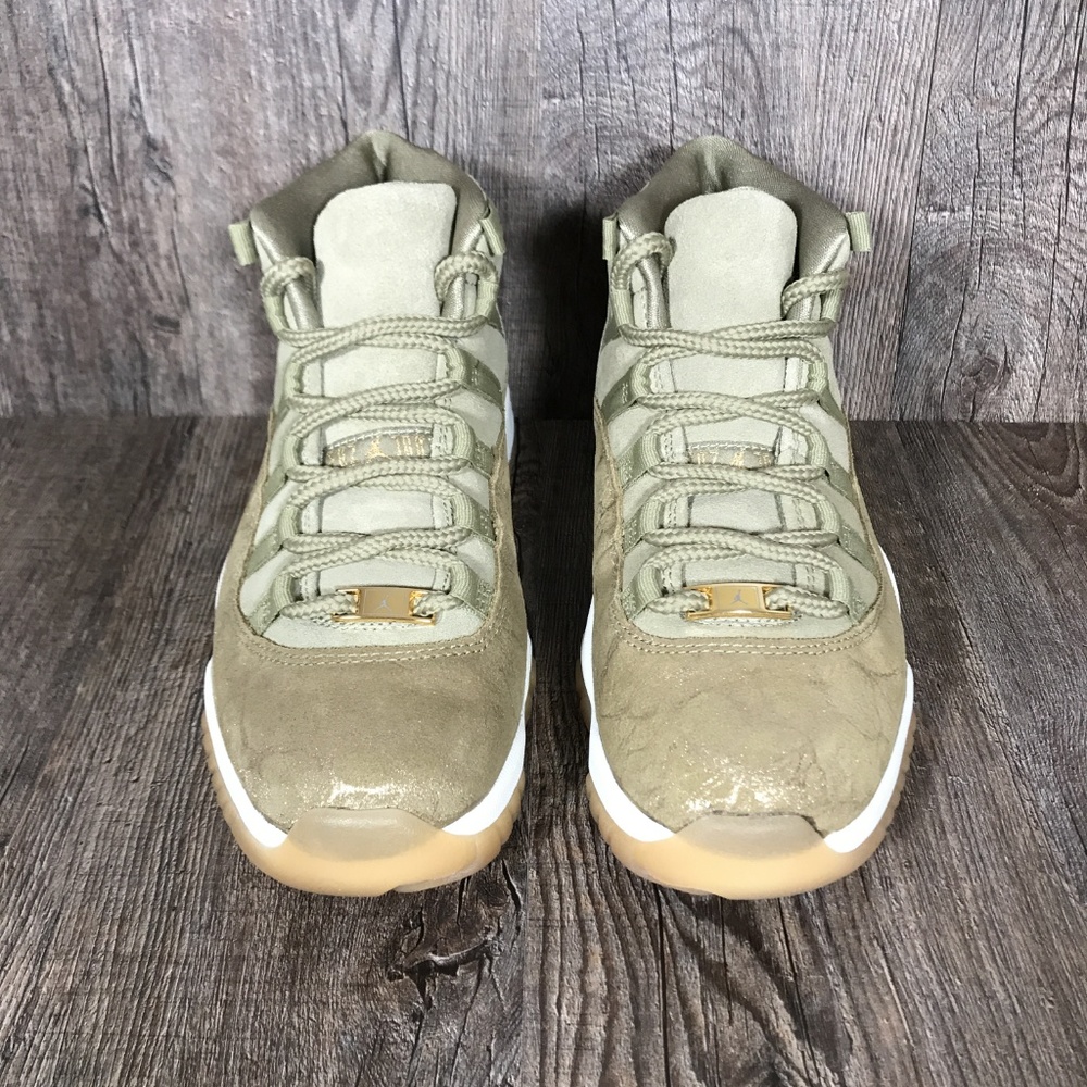 Air Jordan 11 Retro ‘Olive Lux’ - Picture 2 of 6